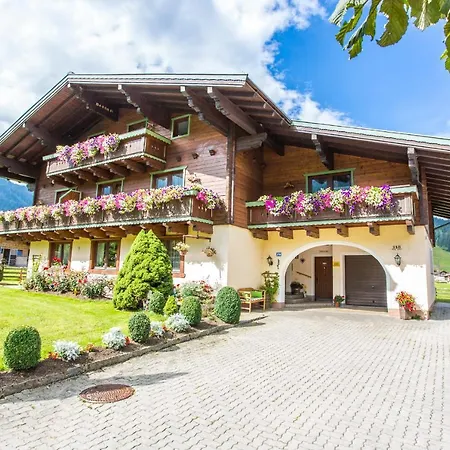 Bauernhof Vorderklinglhub Flachau