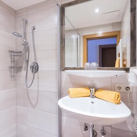 Bauernhof Vorderklinglhub *